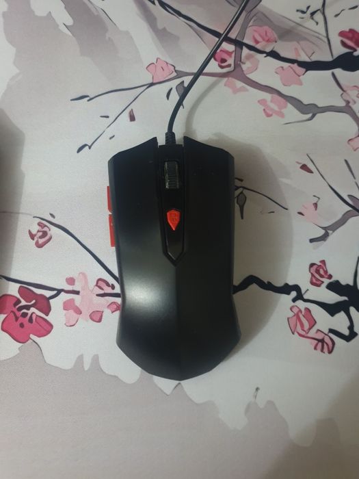 Клавиатура и мышь