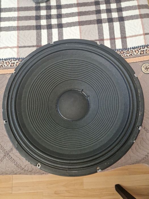 Subwoofer, basii 18 toli schimb  (dynacord)