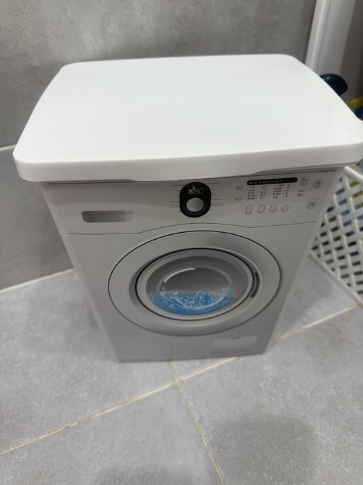 Продам контейнер для порошка