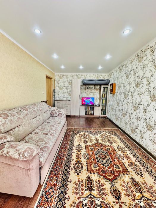 Продам 2 ком квартиру . Район Северного