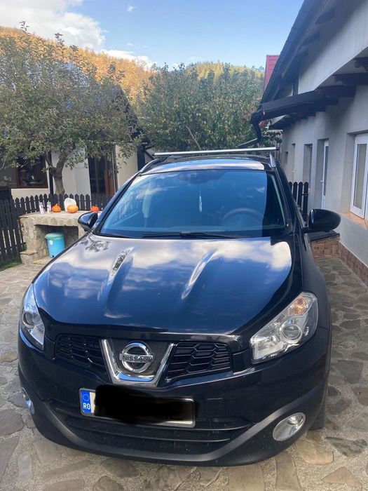 Nissan Qashqai+2 Se vinde mașină personală !