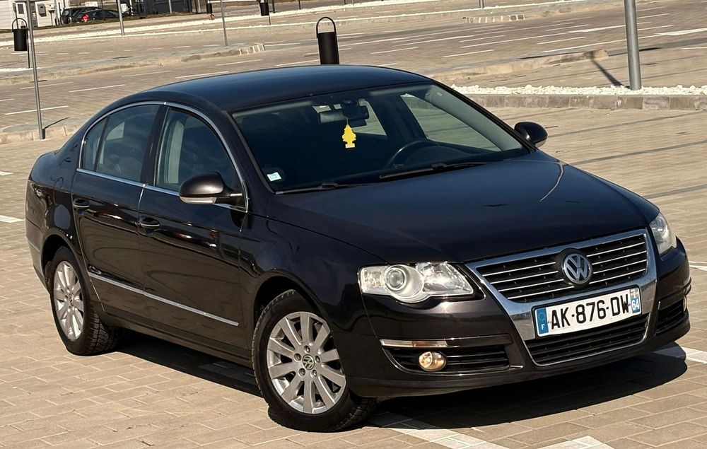 ~~Vw Passat 1.9 TDI 105 C.p BKC Impecabil Fără Rugina Adus pe Roți Țol