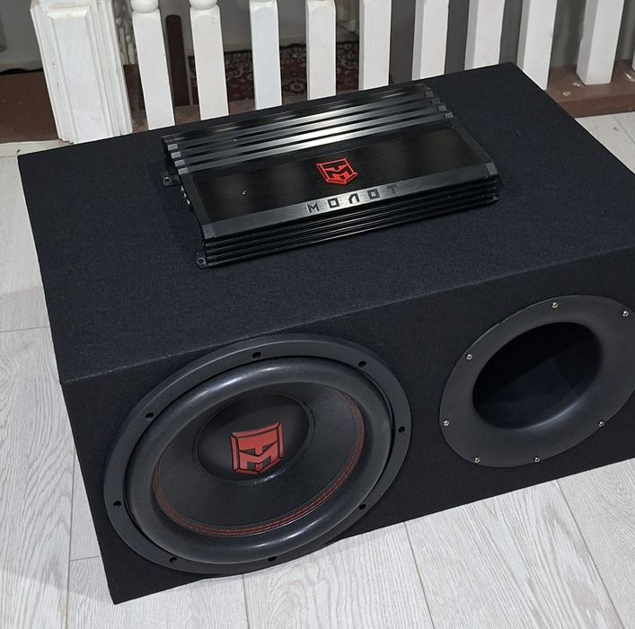 Сабвуфер Новый Урал Молот 12 дюйм 30см с усилком молот продам