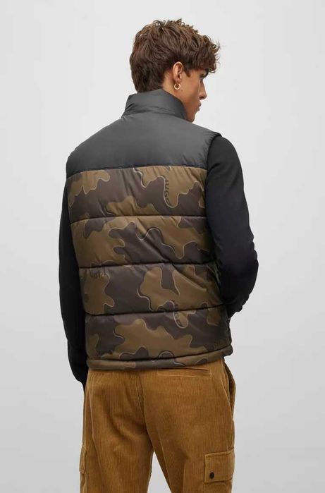 HUGO мужской жилет в камуфляжном стиле РАЗМЕР М