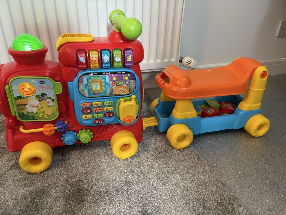 Vand trenulet Alfabet Vtech push and ride 4 in 1