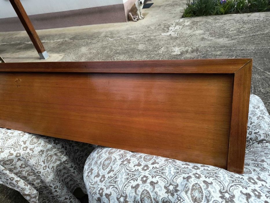 Дървен рафт, полица, етажерка