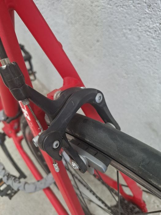 bicicleta cursiera b'twin triban 500 28" L