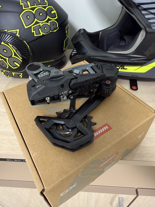 Sram GX Axs електрически обтегач 12 скорости