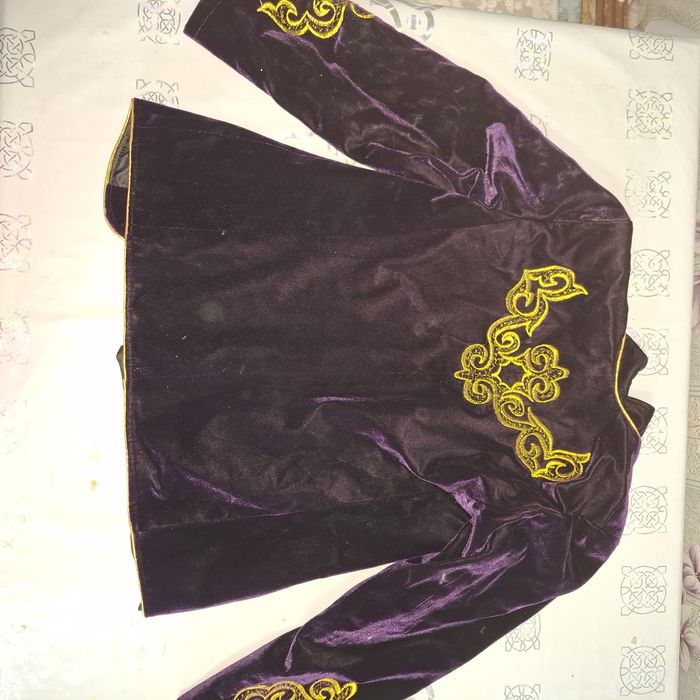 Ұлттық  кастюм ұл баланыкі