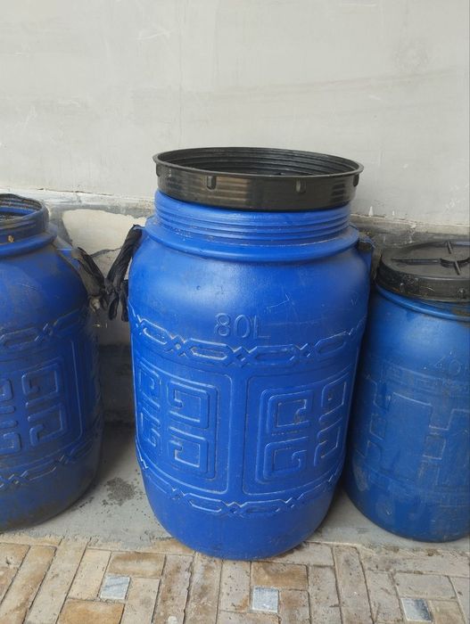 Bochkalar 6 ta sotiladi