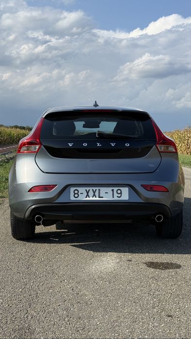 Volvo V40 2.0 190 CP