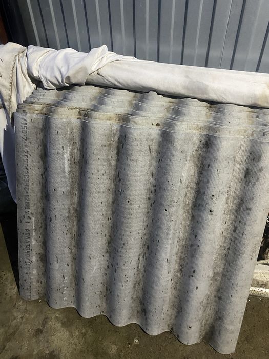 Шифер б/у 100 на 90 см