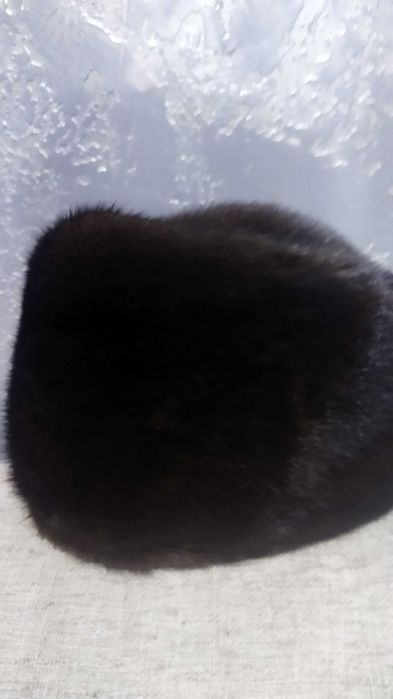 Шапку норковую женскую