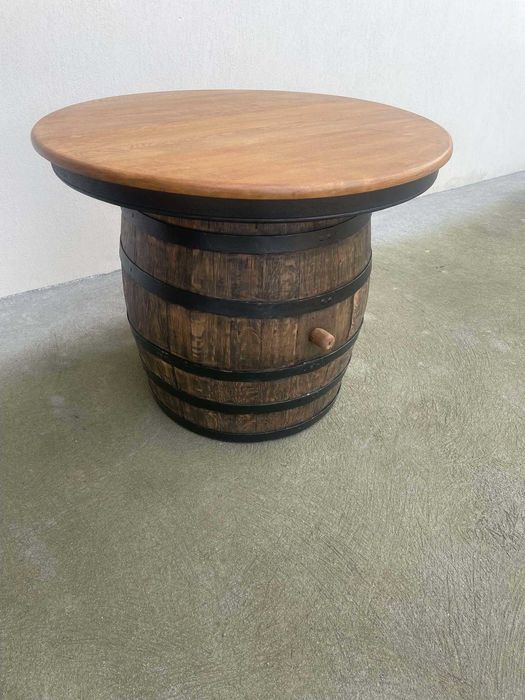 Masa din butoi de lemn decor rustic