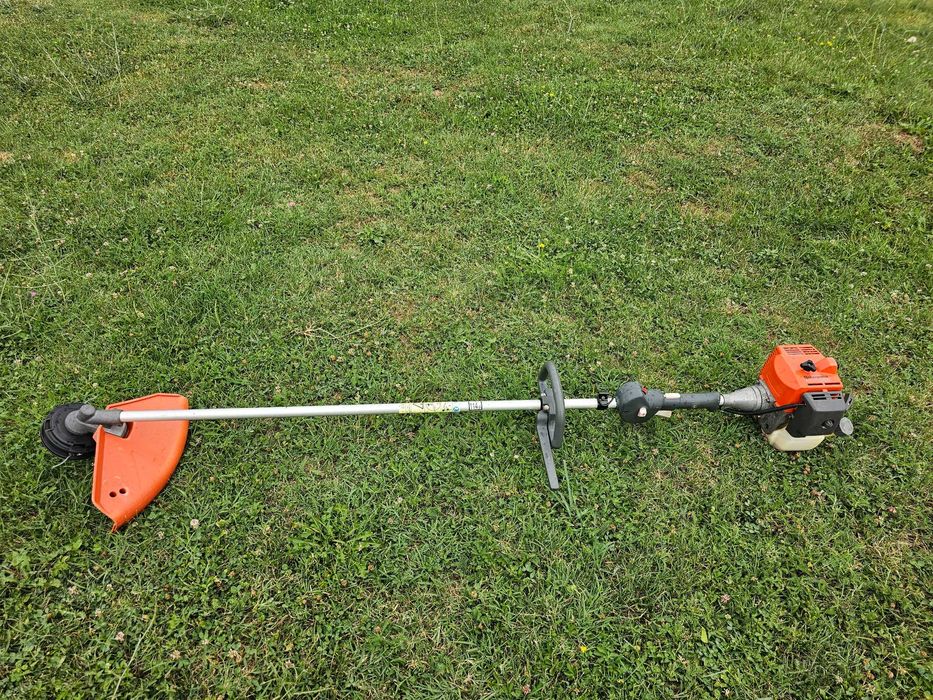 Моторна Коса HUSQVARNA 132.RJ. Перфектна..