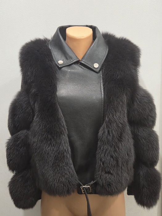 Продам женскую шубу