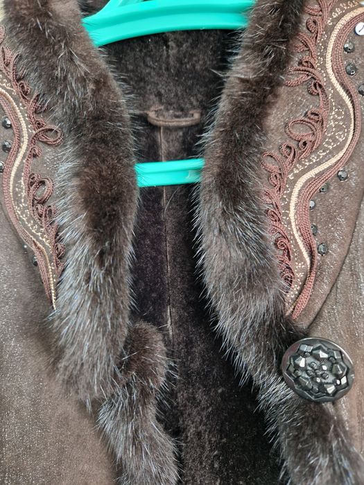 Дубленка , плащи