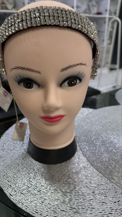 Маникен голова в отличном срстоянии