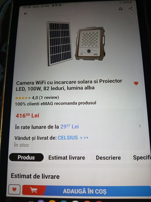 Cameră de supraveghere cu panou solar și cu proiector de lumini