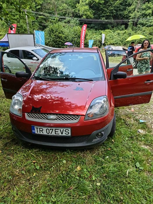 Ford fiesta  2008