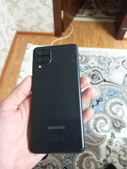 Samsung Galaxy A12 sotiladi holati yaxshi