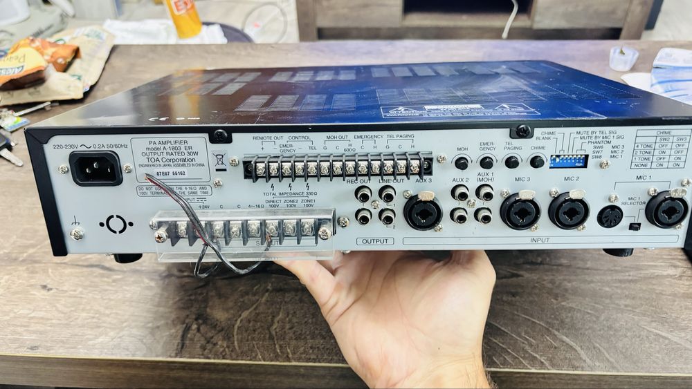 Amplificator mixer TOA A-1803, 30W, 100v, 2 zone