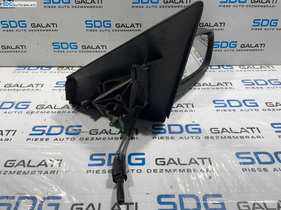 Oglinda Dreapta Manuala Renault Megane 2 2002 - 2008 [L4677]