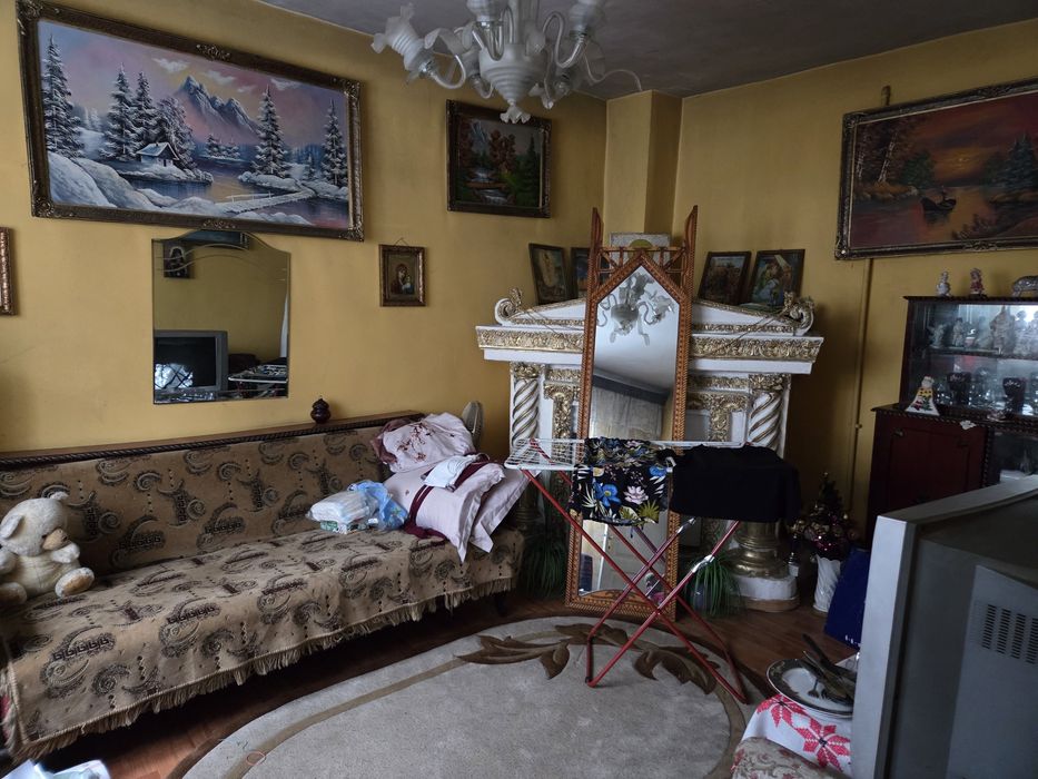 Inchiriez casa Piata Muncii