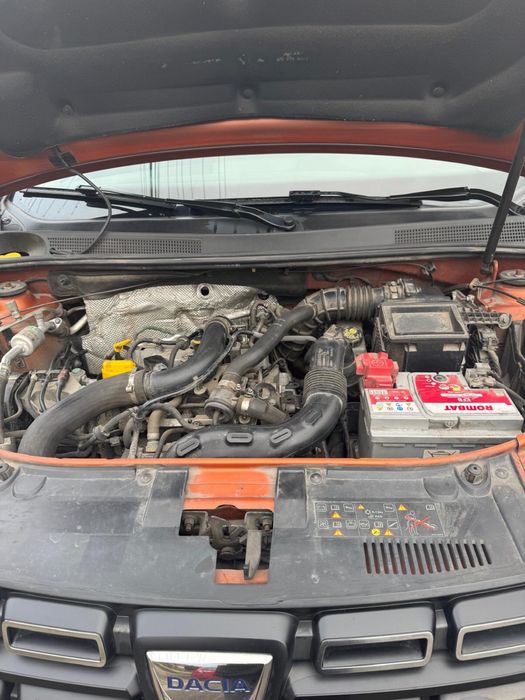 Dacia Sandero Stepway 1.0 automat aurie