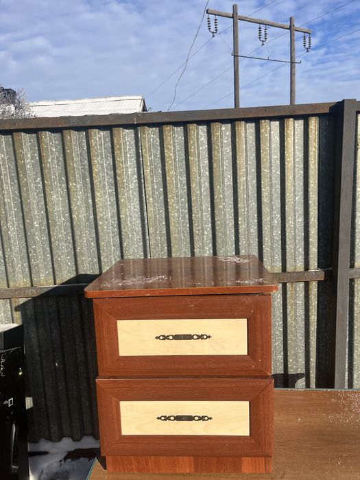 Продаю тумбочки 2 штука