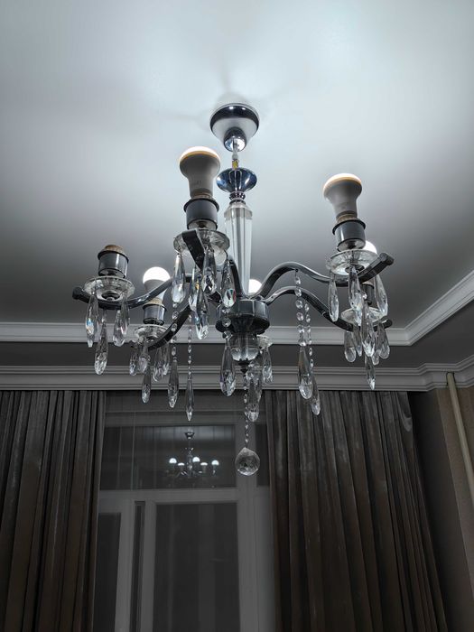 Продаётся люстра в хорошем состоянии