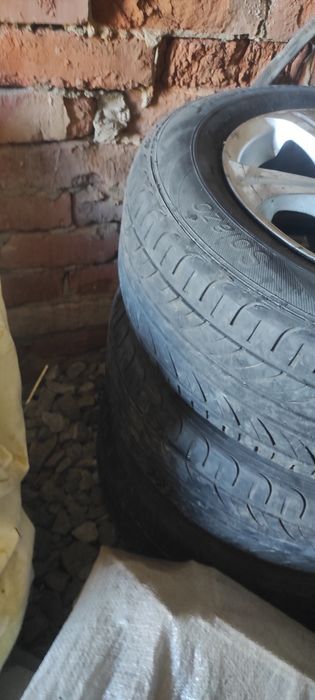 Диски с резиной на 15 Ауди, Мерседес