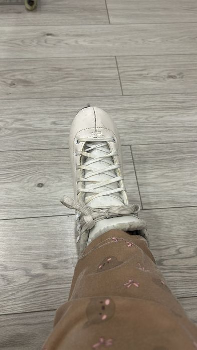 Коньки подростковые