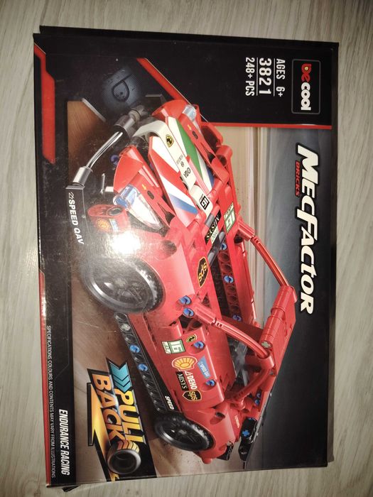 Конструктор Състезателна кола