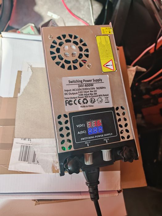 sursa reglabila 0-30v ,0-10A