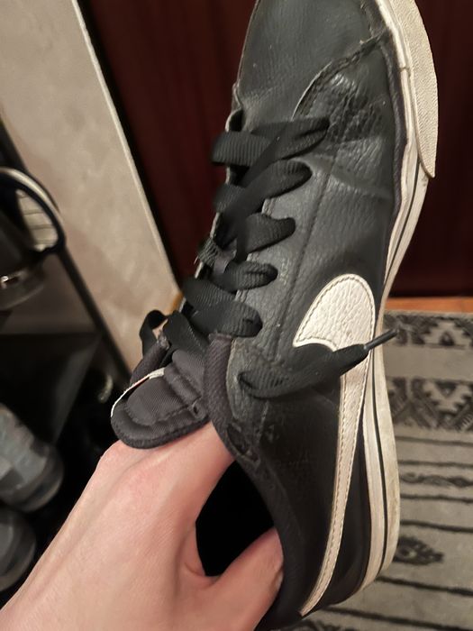 Продам кроссовки для ходьбы