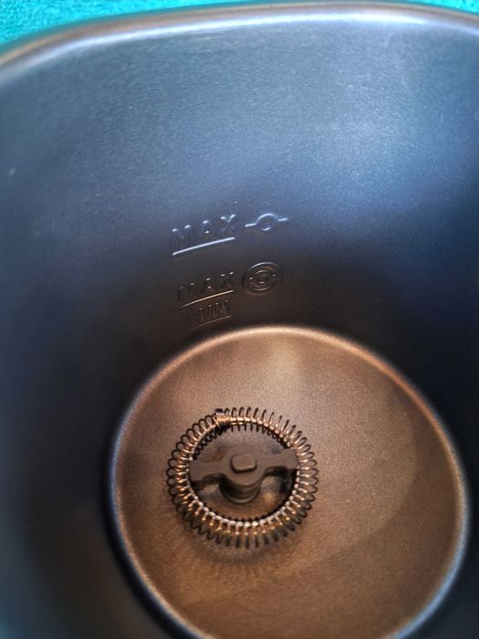 Aparat electric pentru spumare lapte cafea cappuccino Tchibo Cafissimo