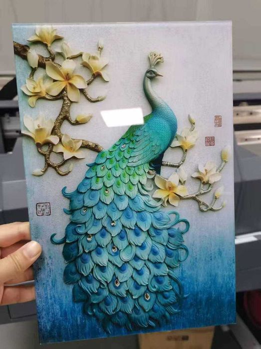 UV Pechat har xil materiallarga