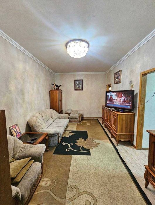 Квартира 3/2/5 Художники Средний ремонт 67м2