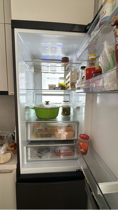 Продам холодильник Haier