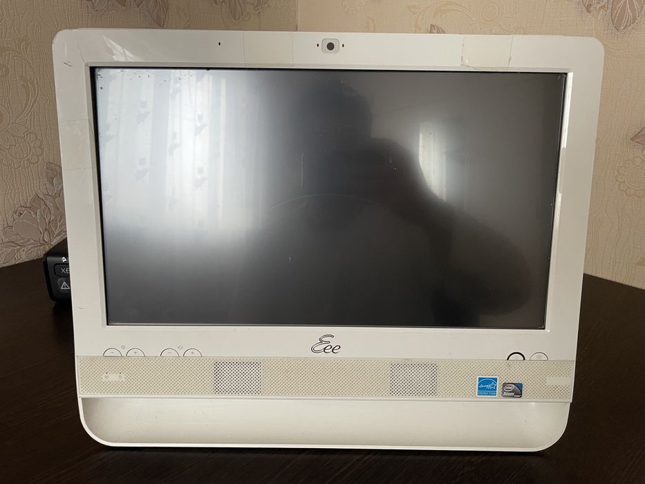 Продам моноблок Asus