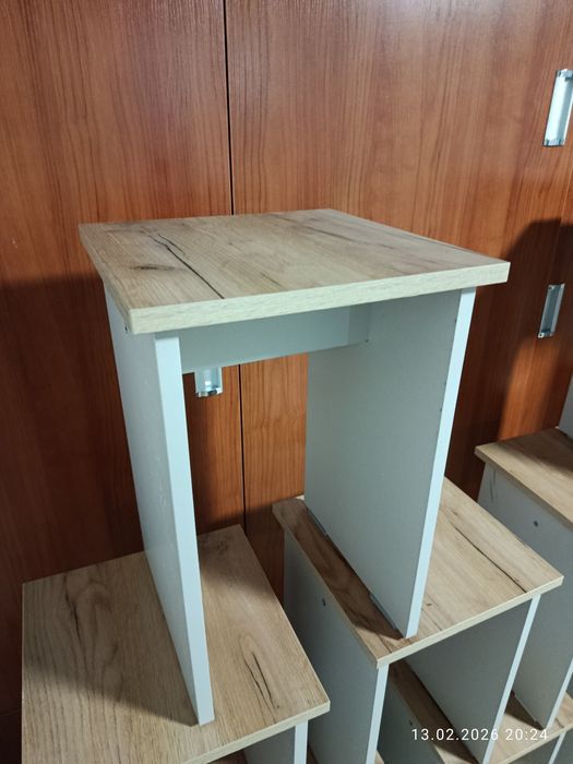 Табуретки новые прочные