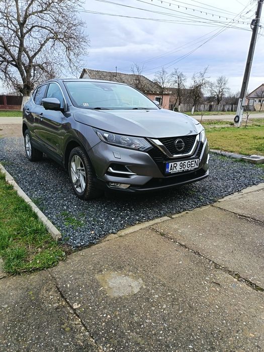 Vând Nissan Qashqai