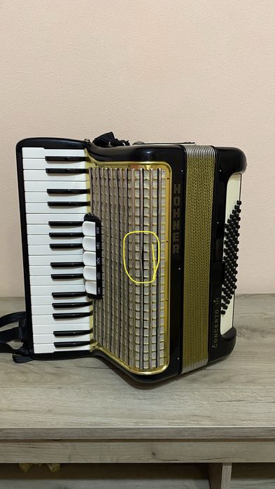 Acordeon Hohner Concerto III