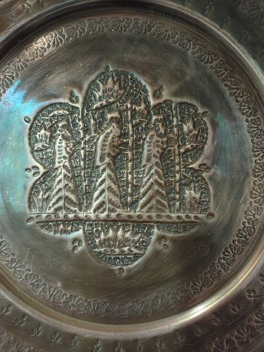 Красиво медно плато