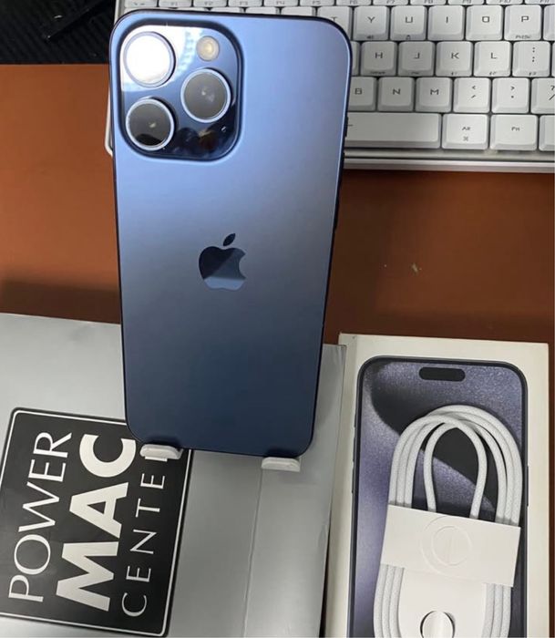 iPhone 15 PRO blue cu 96% Bateria