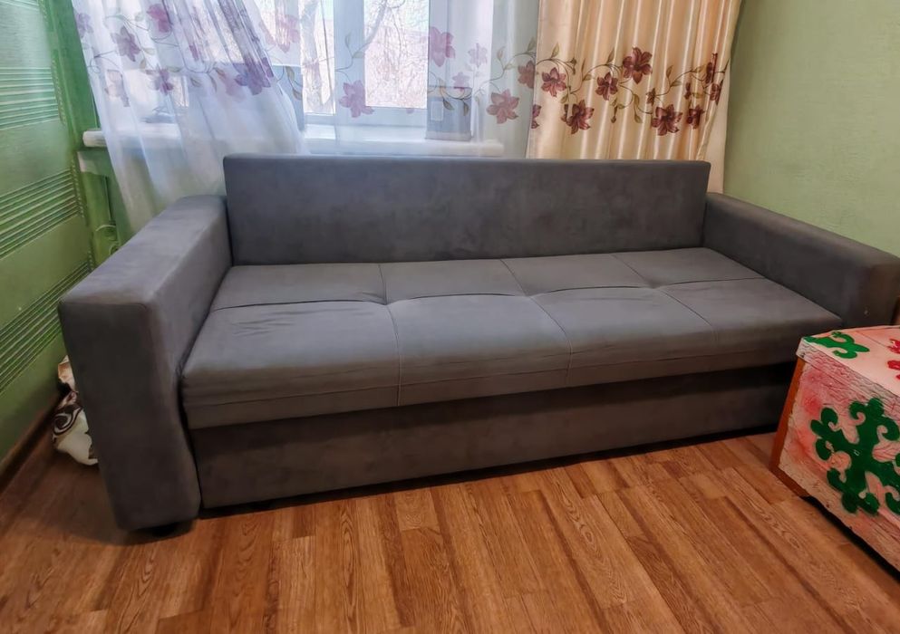 Продам диван тахта