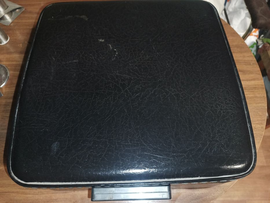 Ретро пишеща машина