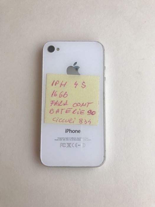 Ipod . Iphone 4S . Arata de 9 . Baterie 90%