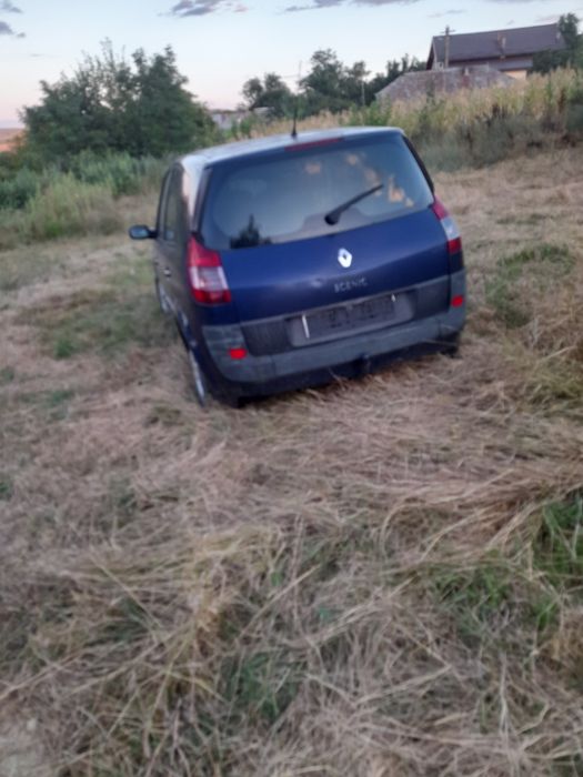 Renault Scenic dezmembrari